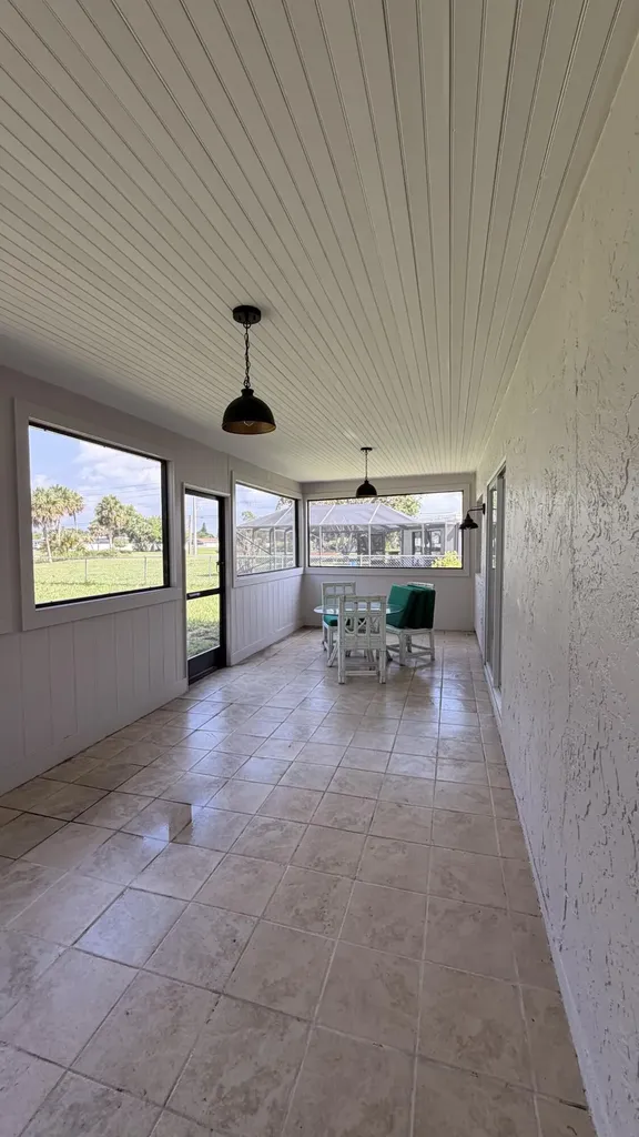 1812 SE Elkhart Terrace Port St Lucie FL 34952