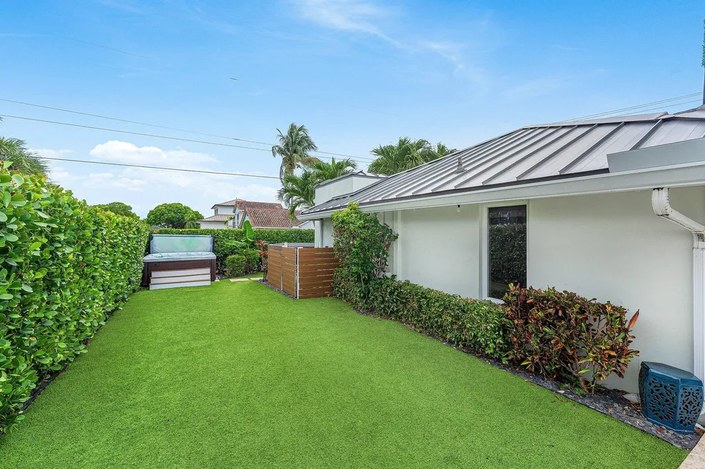 6500 NE 7th Avenue Boca Raton FL 33487