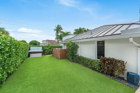 6500 NE 7th Avenue Boca Raton FL 33487