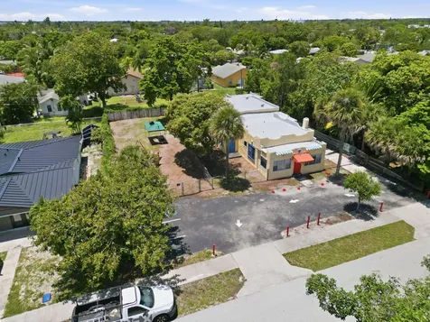 216 SW 2nd Avenue Delray Beach FL