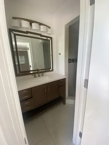 809 E Broward Boulevard Fort Lauderdale FL 33301