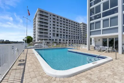 3100 NE 49th Street Fort Lauderdale FL 33308