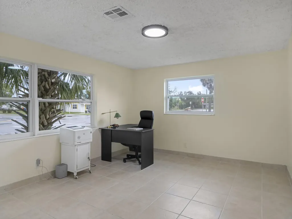 371 W 34th Street Riviera Beach FL 33404
