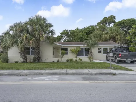 371 W 34th Street Riviera Beach FL 33404