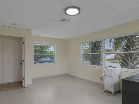 371 W 34th Street Riviera Beach FL 33404