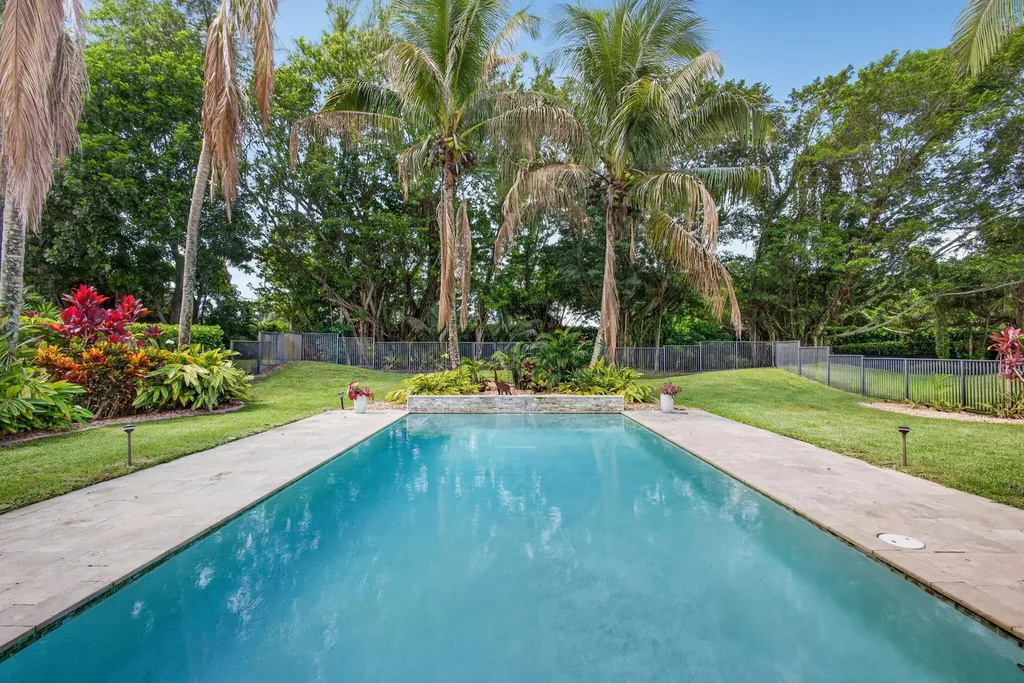 6188 Celadon Circle Palm Beach Gardens FL 33418