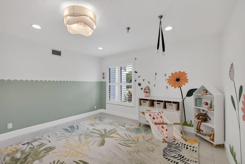 6188 Celadon Circle Palm Beach Gardens FL 33418