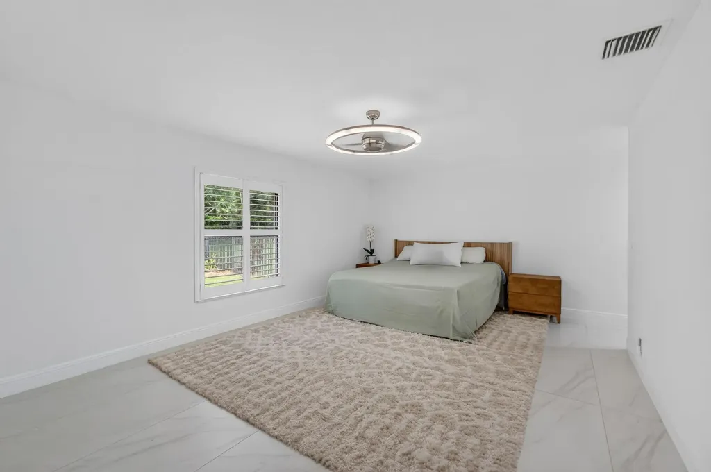 6188 Celadon Circle Palm Beach Gardens FL 33418