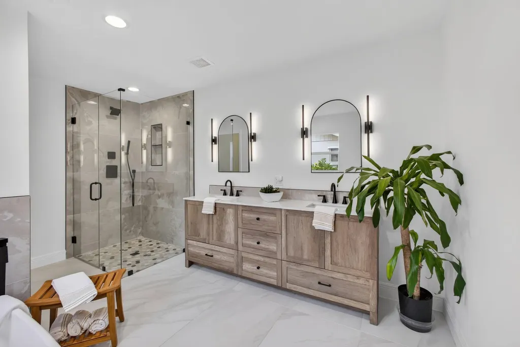 6188 Celadon Circle Palm Beach Gardens FL 33418