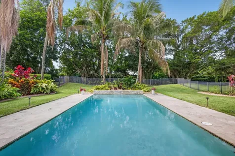 6188 Celadon Circle Palm Beach Gardens FL 33418