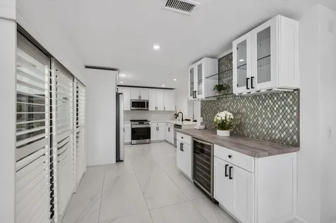 6188 Celadon Circle Palm Beach Gardens FL 33418