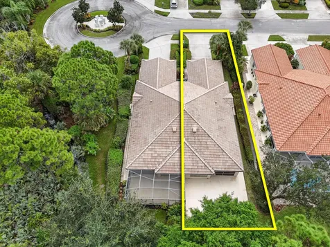 7880 SE Peppercorn Court Hobe Sound FL 33455