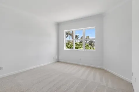 2650 Lake Shore Drive Riviera Beach FL 33404
