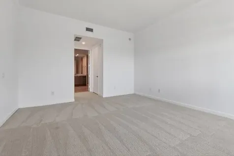 2650 Lake Shore Drive Riviera Beach FL 33404
