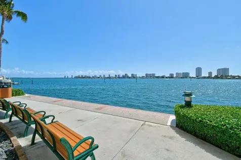 2650 Lake Shore Drive Riviera Beach FL 33404