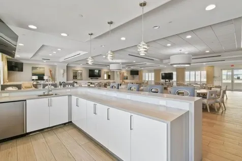 2650 Lake Shore Drive Riviera Beach FL 33404