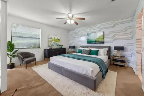 105 Lakeview Drive E Royal Palm Beach FL 33411