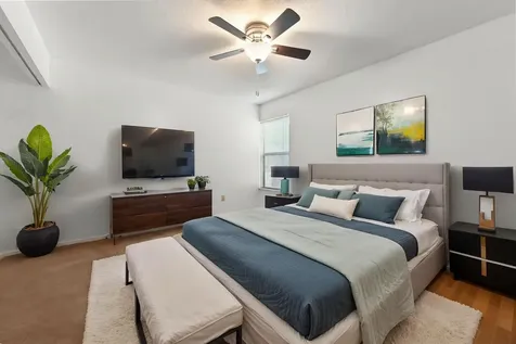 105 Lakeview Drive E Royal Palm Beach FL 33411