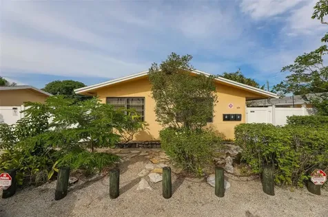 805 NE 40th Street Oakland Park FL 33334
