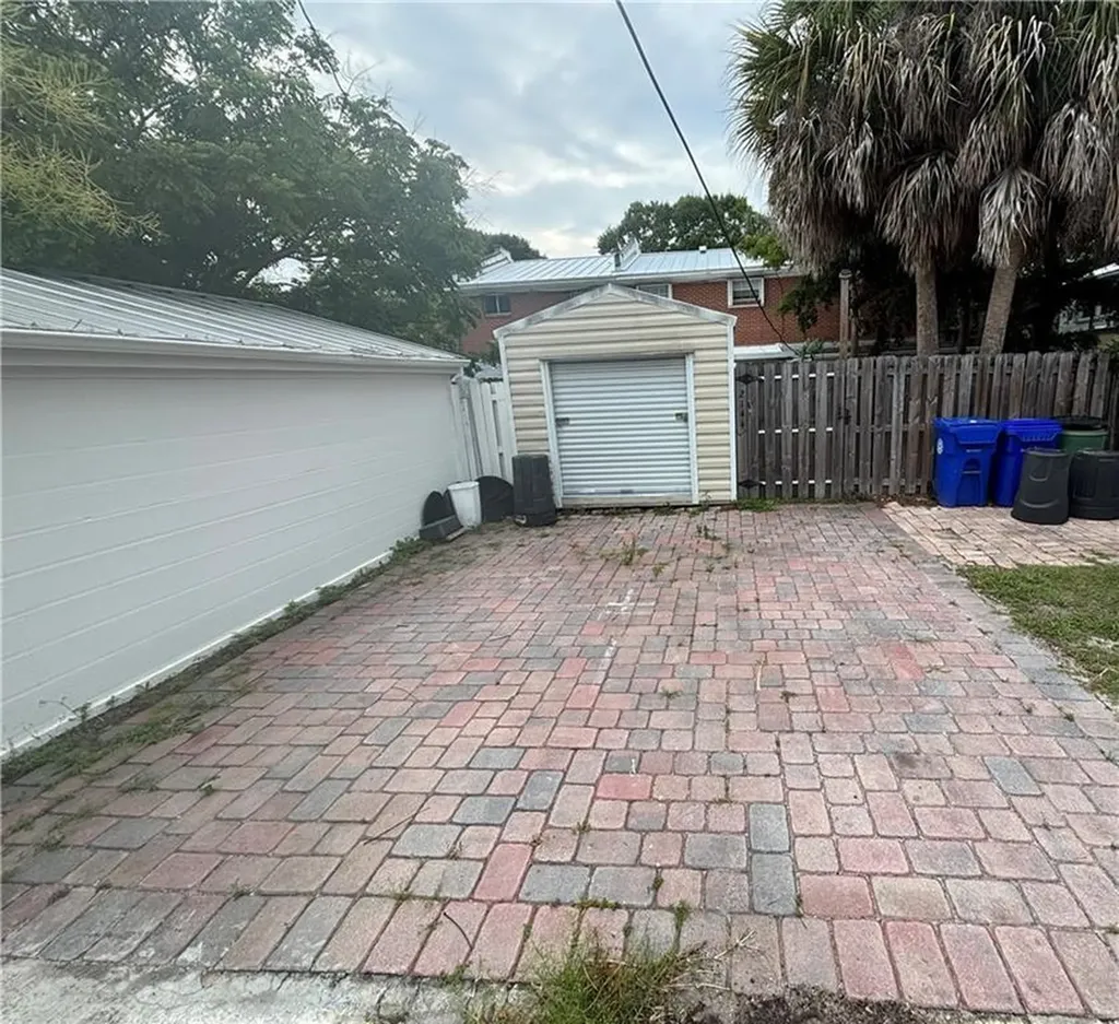 2144 20th Avenue Vero Beach FL 32960