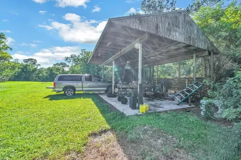 17605 92nd Lane N The Acreage FL 33470