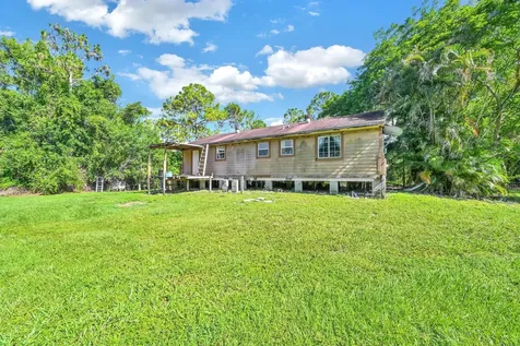 17605 92nd Lane N The Acreage FL 33470