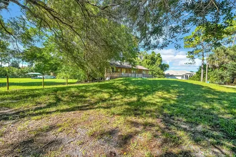 17605 92nd Lane N The Acreage FL 33470