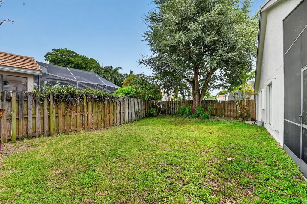 7449 Trescott Drive Lake Worth FL 33467