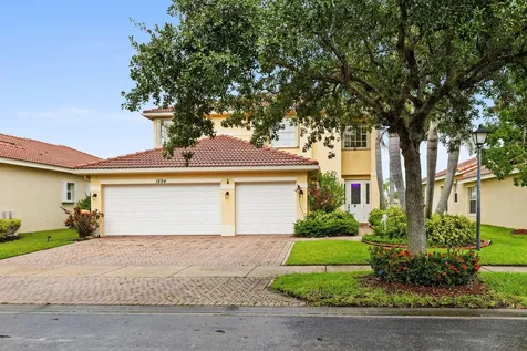 1894 SW Grey Falcon Circle Circle SW Vero Beach FL 32962