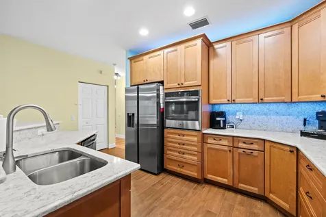 1894 SW Grey Falcon Circle Circle SW Vero Beach FL 32962
