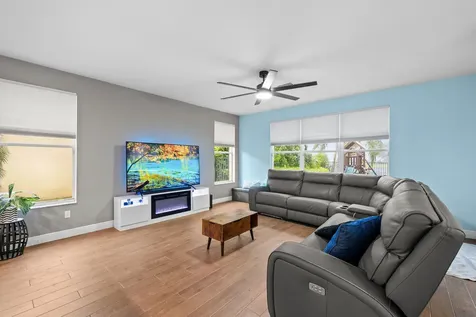 1894 SW Grey Falcon Circle Circle SW Vero Beach FL 32962