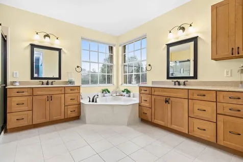 1894 SW Grey Falcon Circle Circle SW Vero Beach FL 32962