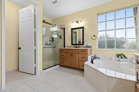 1894 SW Grey Falcon Circle Circle SW Vero Beach FL 32962