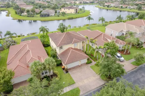 1894 SW Grey Falcon Circle Circle SW Vero Beach FL 32962