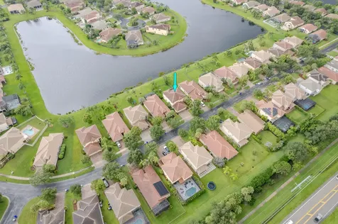 1894 SW Grey Falcon Circle Circle SW Vero Beach FL 32962