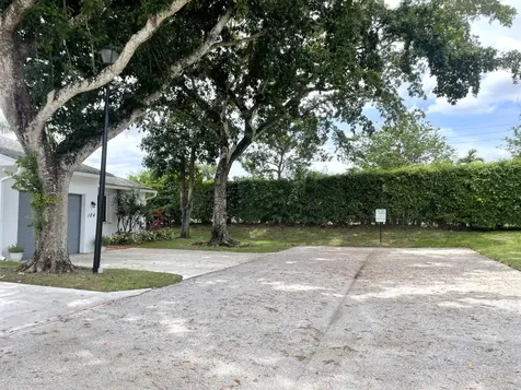 124 Sandy Lane Royal Palm Beach FL 33411