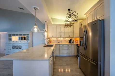 3268 Lakeshore Drive Hutchinson Island FL 34949