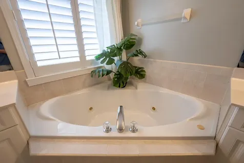 3268 Lakeshore Drive Hutchinson Island FL 34949