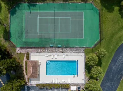 3268 Lakeshore Drive Hutchinson Island FL 34949