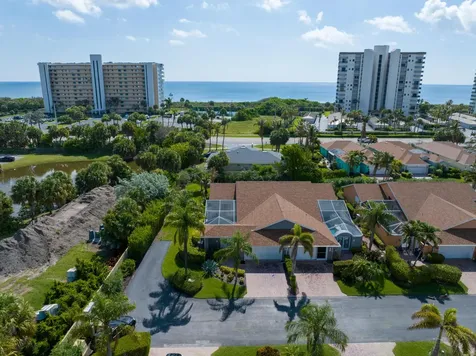 3268 Lakeshore Drive Hutchinson Island FL 34949