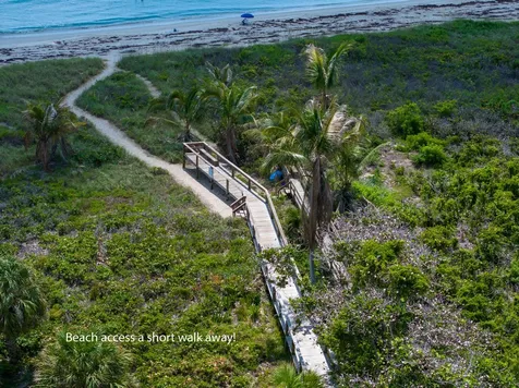3268 Lakeshore Drive Hutchinson Island FL 34949