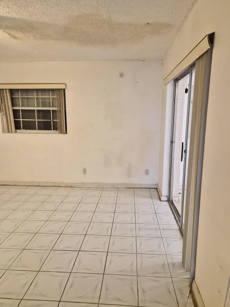 4960 NW 16th Street Lauderhill FL 33313
