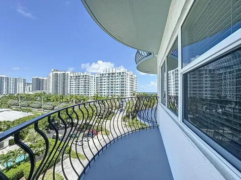 3250 NE 28th Street Fort Lauderdale FL 33308