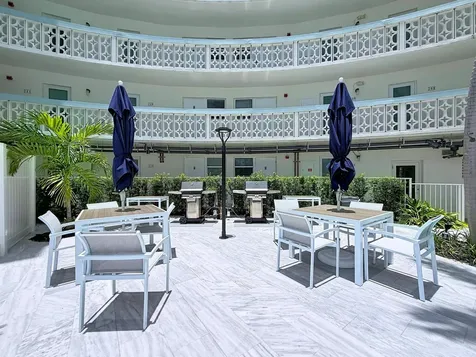 3250 NE 28th Street Fort Lauderdale FL 33308