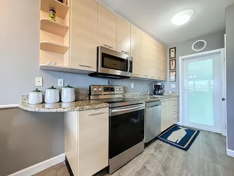 3250 NE 28th Street Fort Lauderdale FL 33308