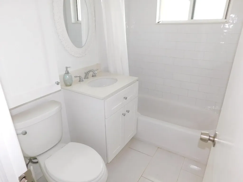 1721 SW 5th Street Fort Lauderdale FL 33312