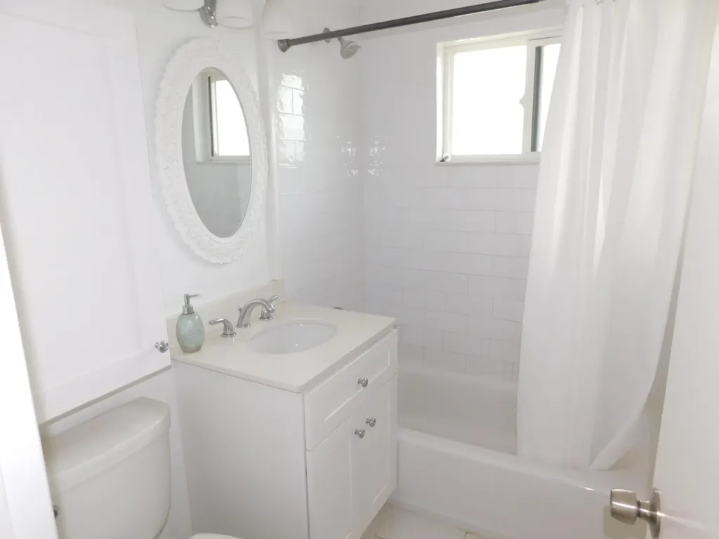 1721 SW 5th Street Fort Lauderdale FL 33312