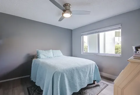 6698 10th Avenue N Lake Worth FL 33467