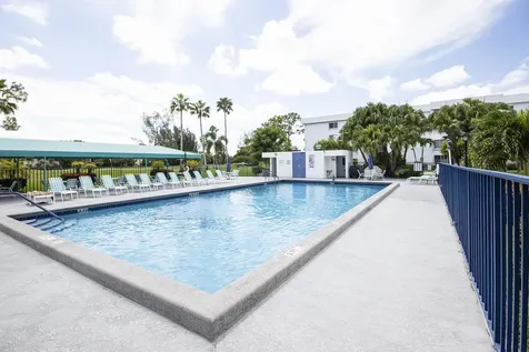 6698 10th Avenue N Lake Worth FL 33467