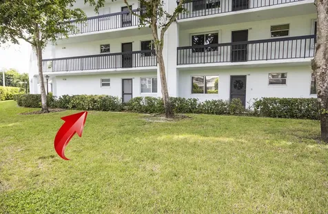 6698 10th Avenue N Lake Worth FL 33467